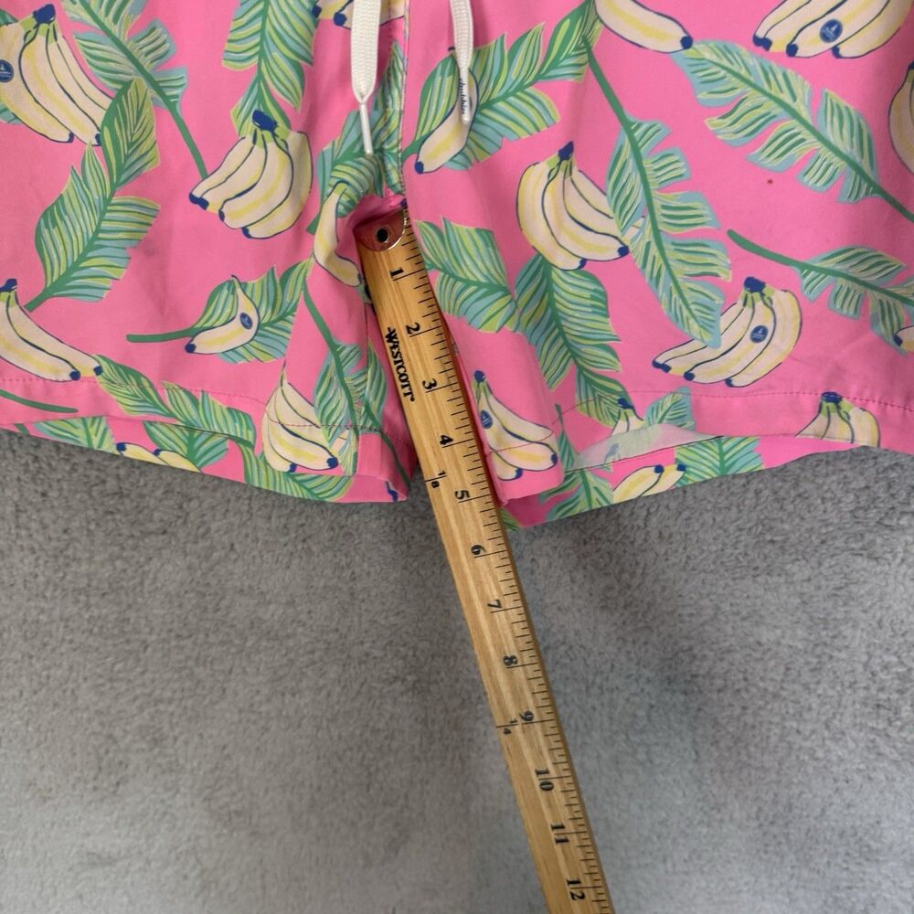 S Chubbies Swim Trunks Mens L Pink 5.5 Inch inseam Banana Peelin Good - Picture 4 of 8